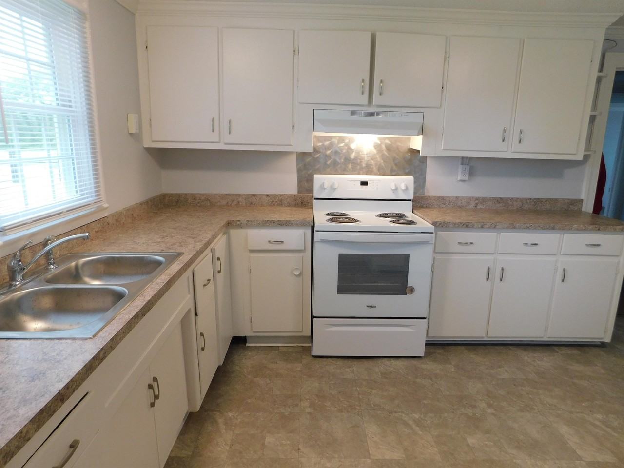 529 Old Mt Olive Hwy #1 - Photo 7 of 21