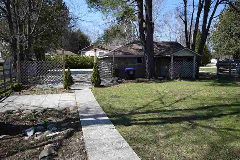 2795 The Lane - Photo 2 of 16