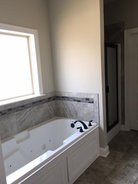 112 Western Ridge Cir - Photo 6 of 12