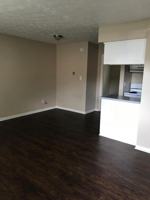 featured image of 1972 Cambridge Dr
