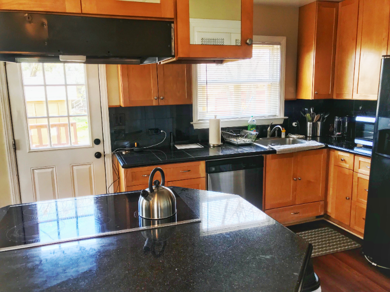 983 Lester Avenue, Reno, Nv, Usa #1 - Photo 3 of 5