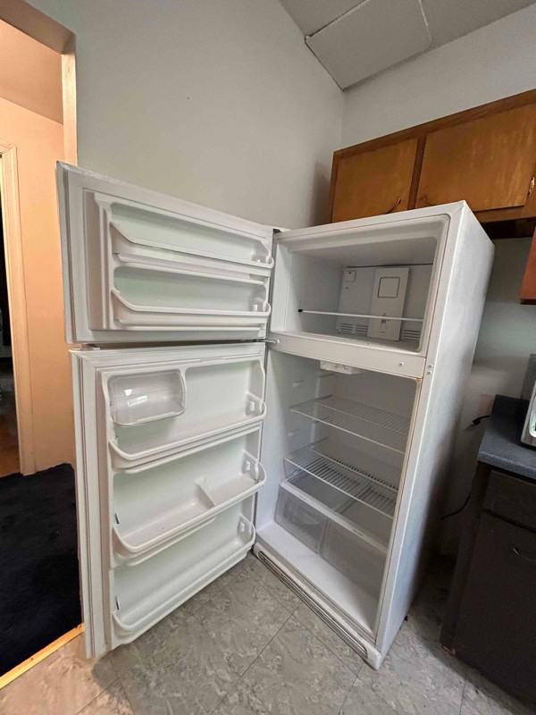 9800 Franklin Ave #2 - Photo 3 of 12