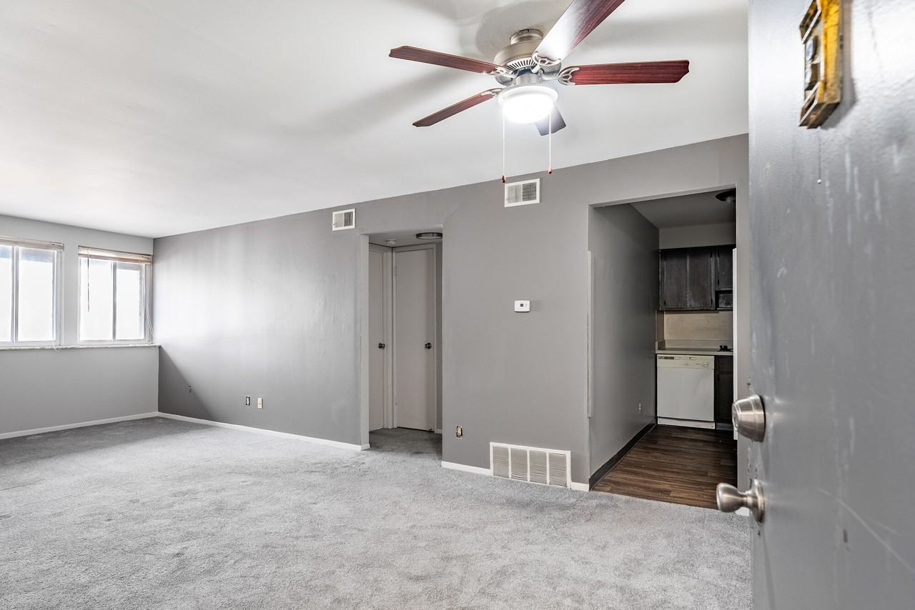 Clear Stone Place - Photo 5 of 15