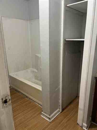 814 West 38th Street - Photo 2 of 7