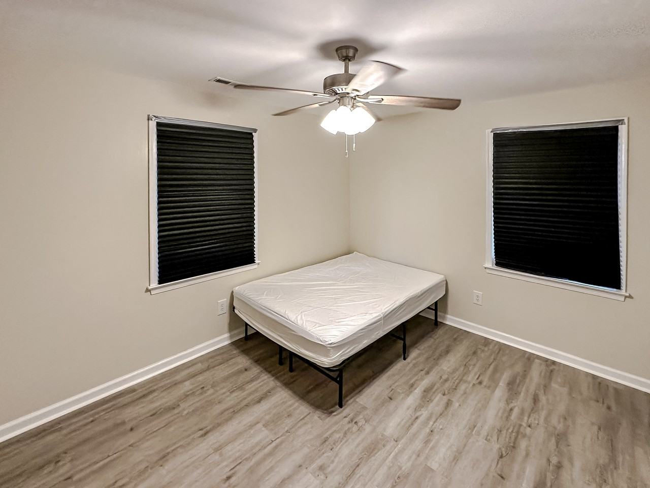 Birchett Dr - Photo 5 of 5