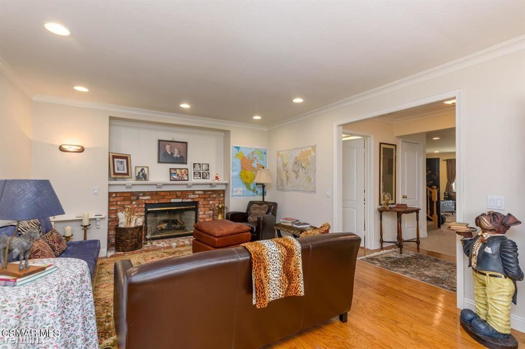 5356 Isabella Ct - Photo 3 of 11