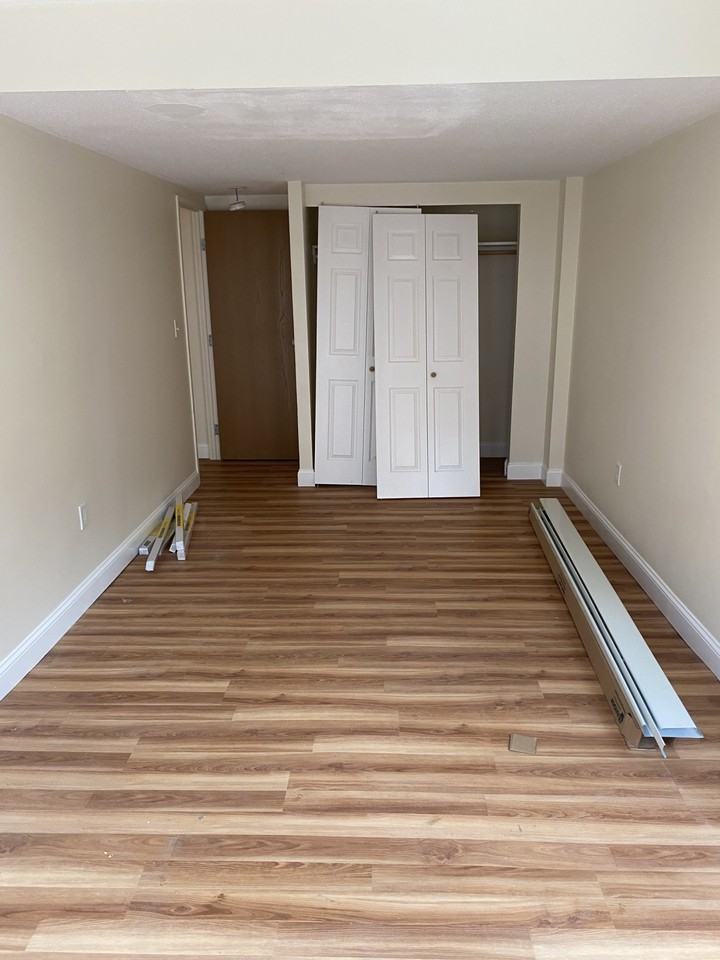 403 Massachusetts Ave #5