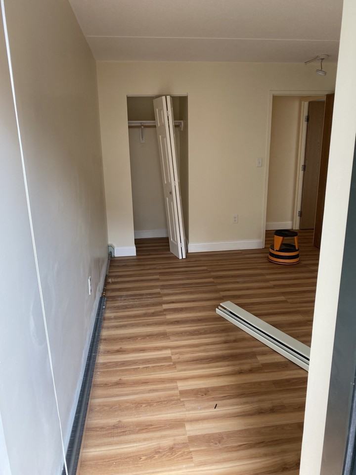 403 Massachusetts Ave #5 - Photo 3 of 30