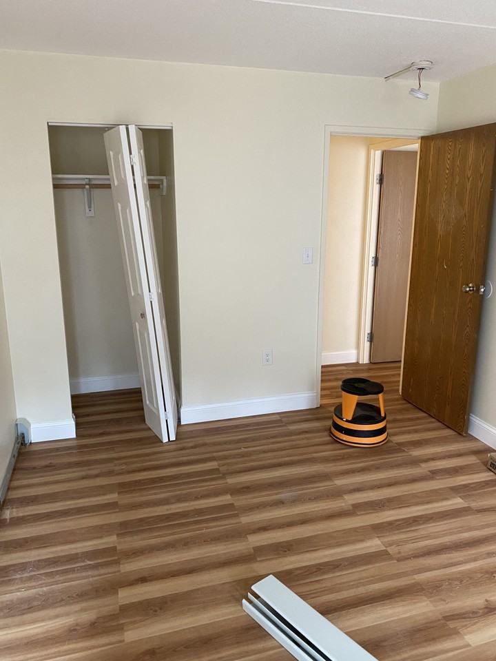 403 Massachusetts Ave #5 - Photo 7 of 30