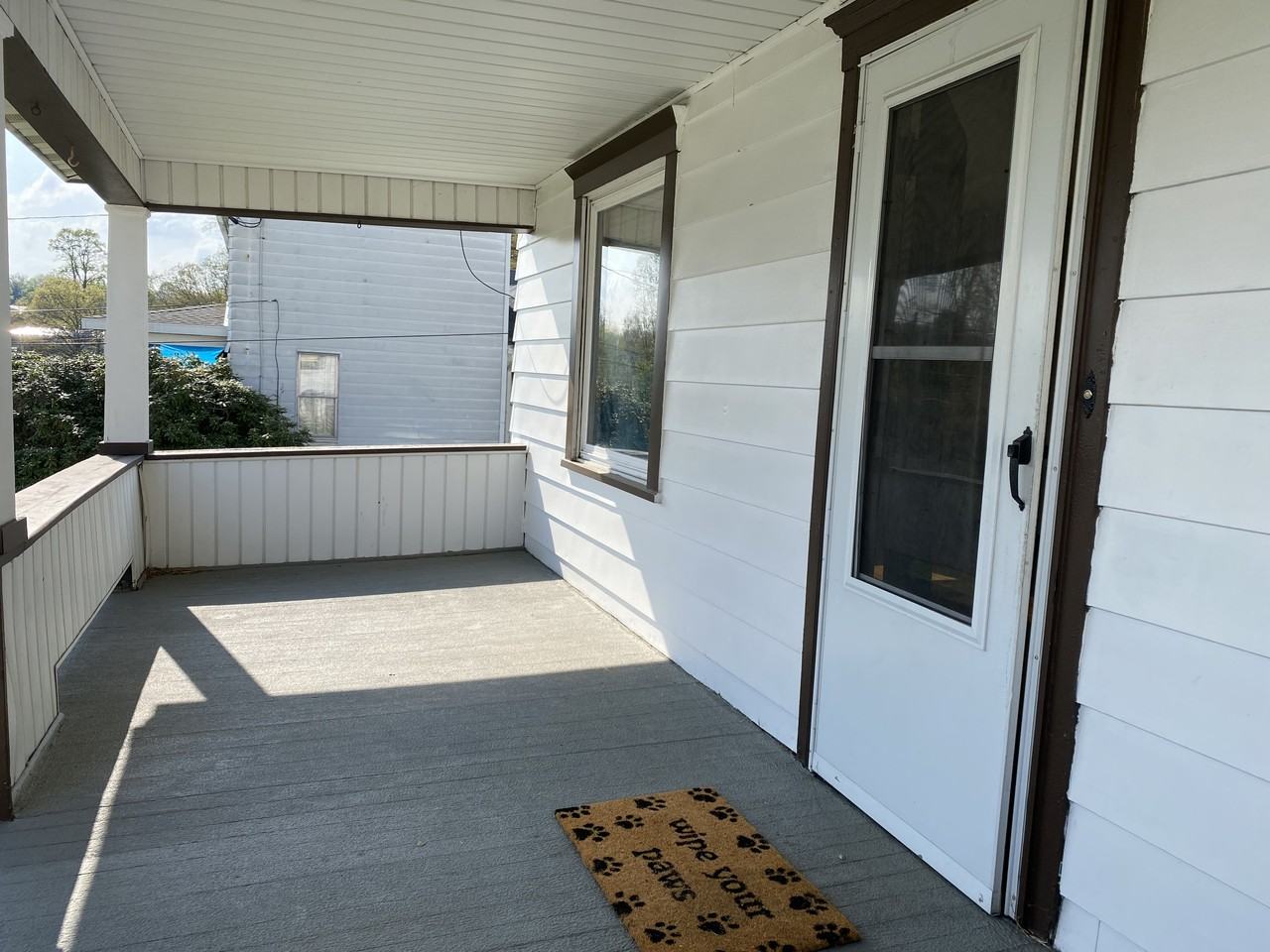 1437 Water St - Photo 2 of 20