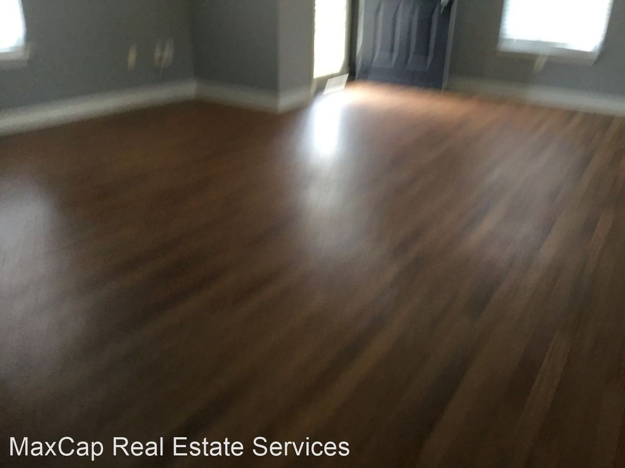 2761 Knoll Rd Se - Photo 3 of 9