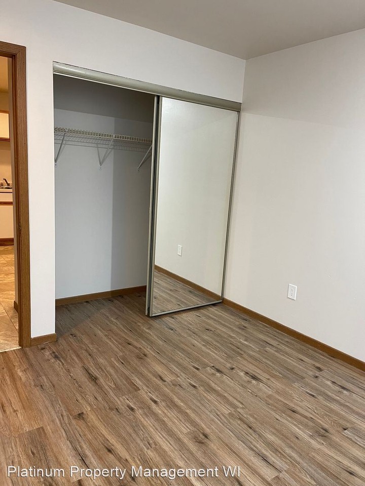 1819 N 11th. Avenue - Photo 2 of 9