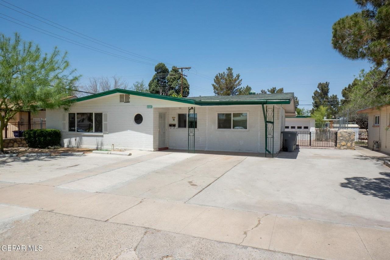 8021 Cielo Vista Dr, El Paso, TX 79925, USA - 3 unit Rentals | Zumper