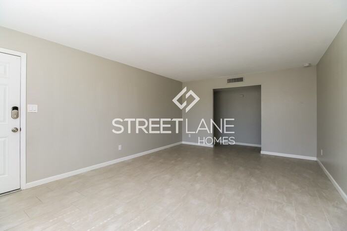 1702 E Palmcroft Dr - Photo 2 of 16