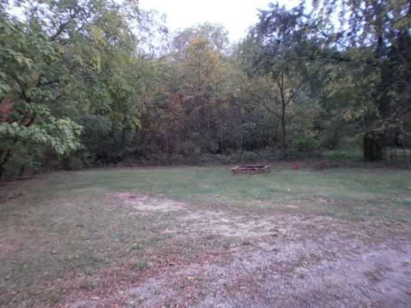 1936 Mt Olivet Rd - Photo 3 of 10