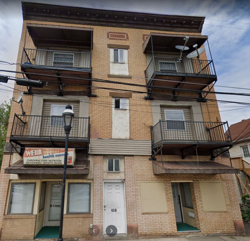 454 Broadway - Photo 2 of 9