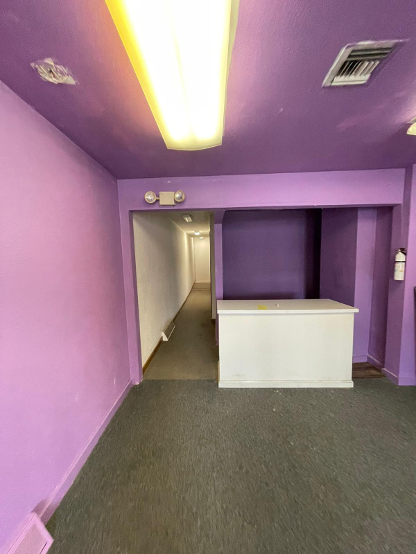 454 Broadway - Photo 3 of 9