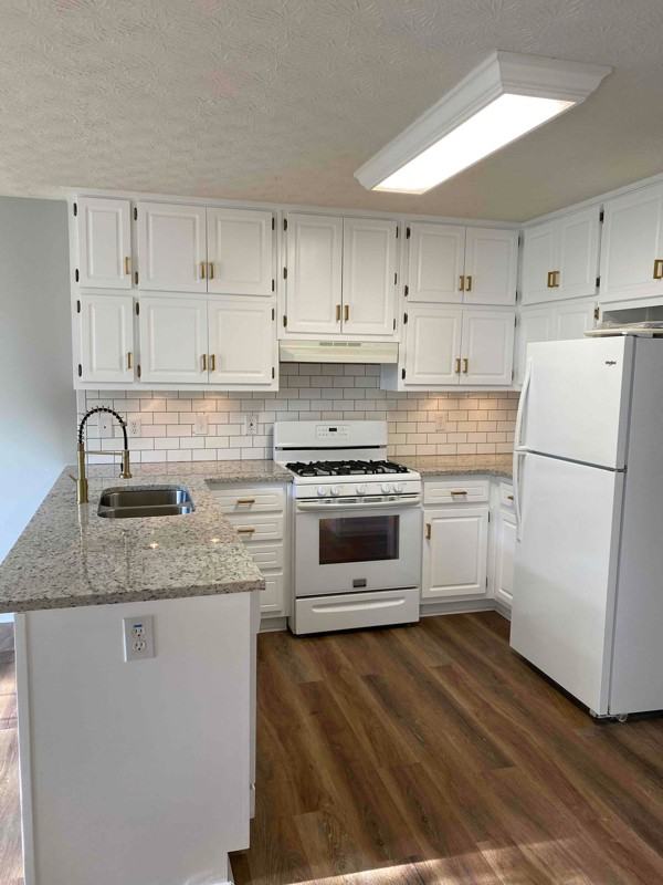 1158 Strath Clyde Way - Photo 2 of 16