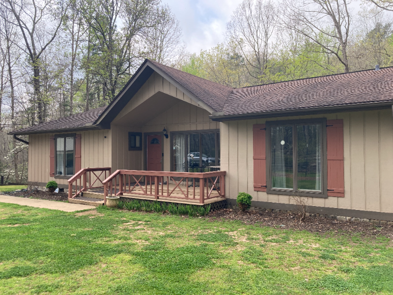 300 Castle Creek Dr - Photo 2 of 13