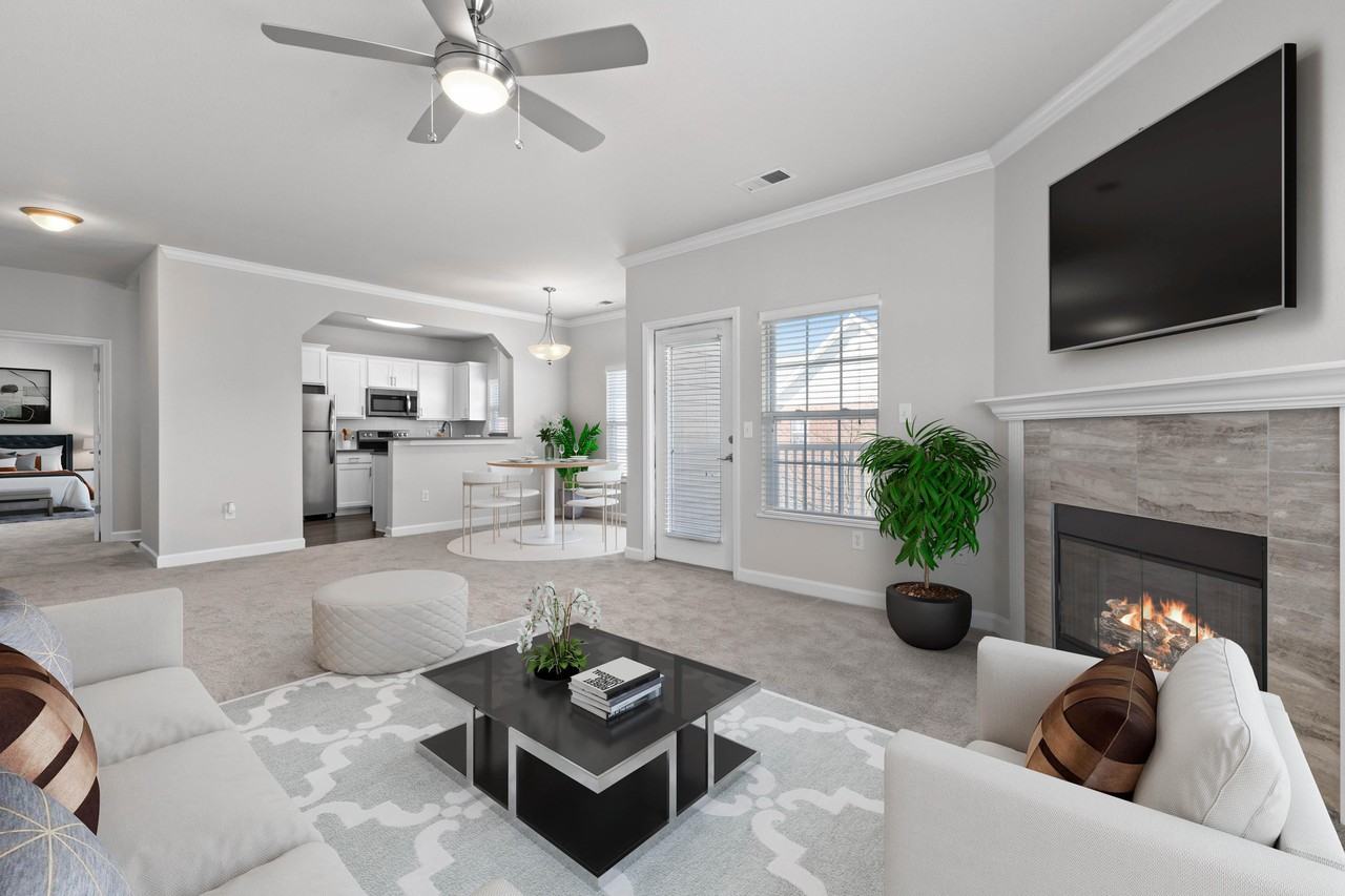 The Retreat at Carmel - Photo 6 of 41