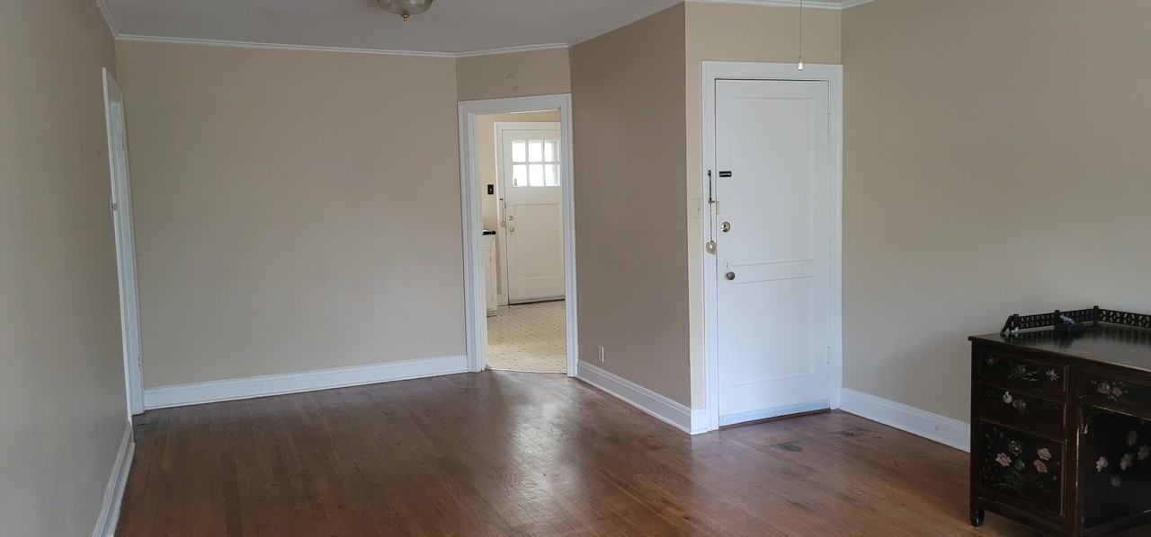 1401 Hartford RoadUnit 3 #3 - Photo 3 of 9