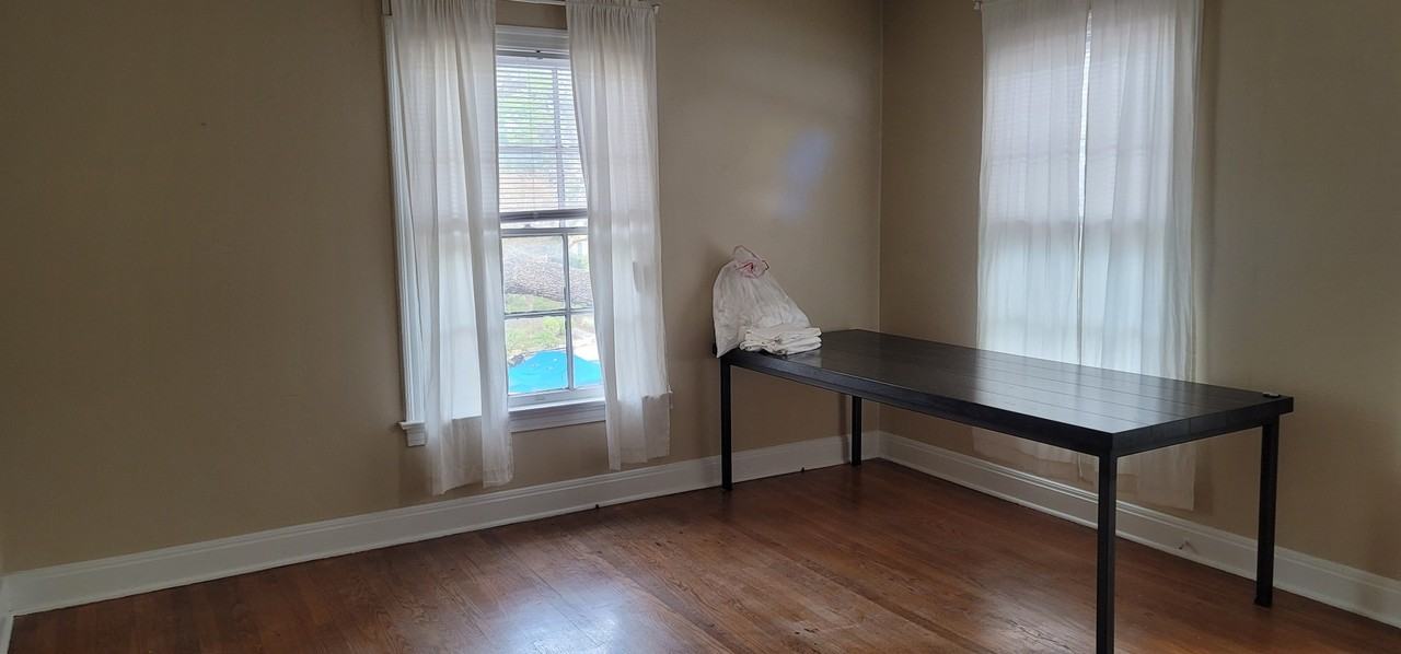 1401 Hartford RoadUnit 3 #3 - Photo 6 of 9