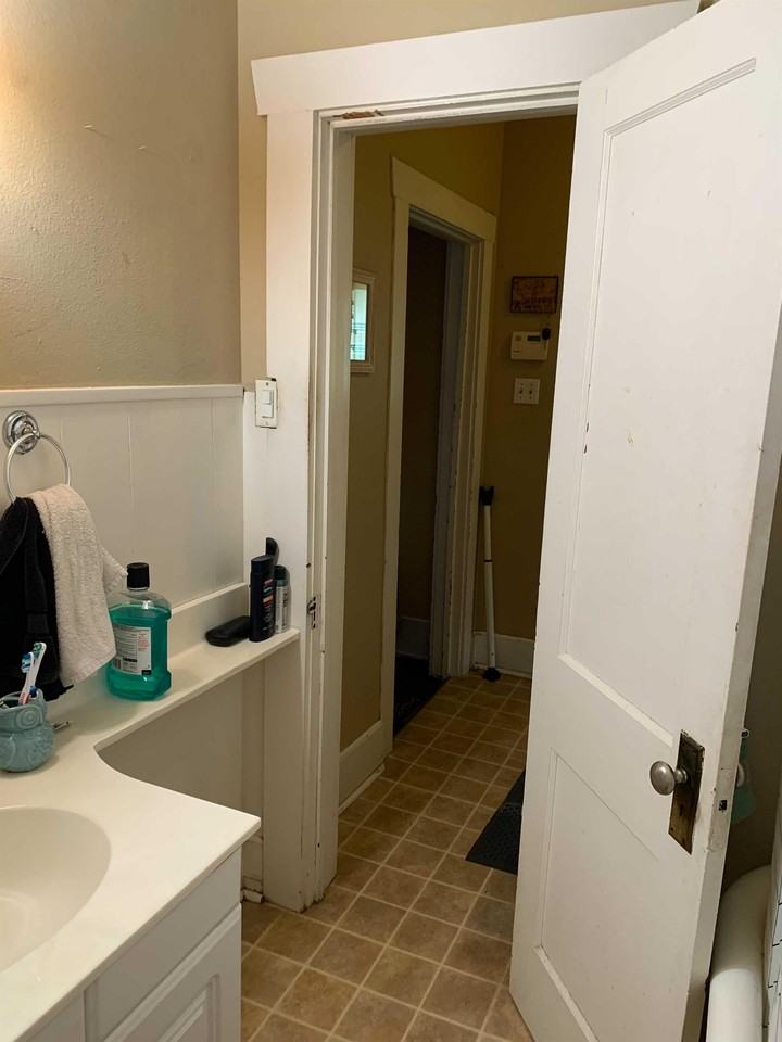 709 East 45th StreetUnit B #B - Photo 4 of 13