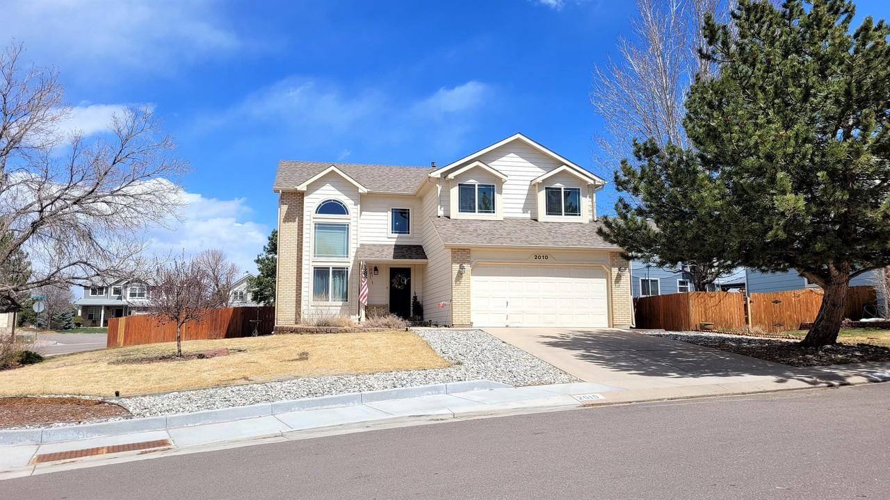 Bramblwood Ln #1 - Photo 2 of 33