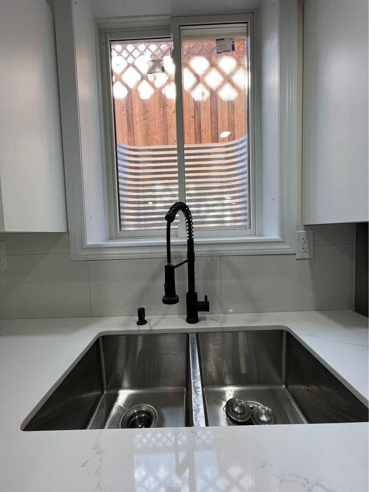 1621 Melman Street - Photo 2 of 13