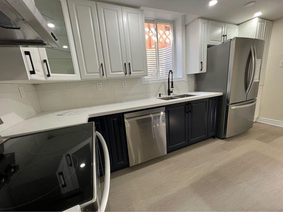 1621 Melman Street - Photo 3 of 13