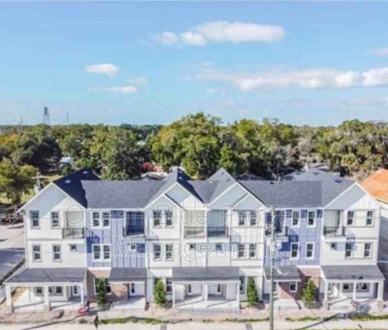 4142 N Nebraska Ave - Photo 2 of 26