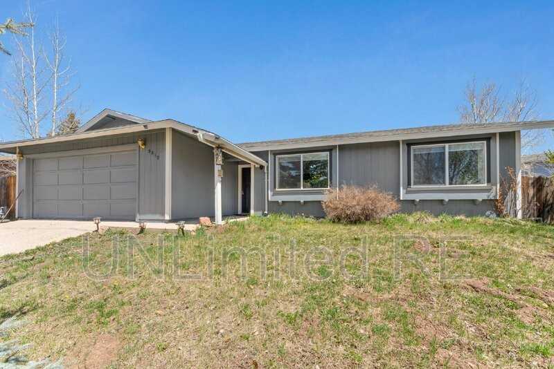 3310 W Mountain Dr - Photo 2 of 21