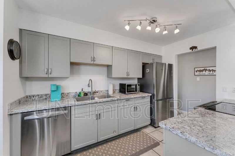 3310 W Mountain Dr - Photo 7 of 21