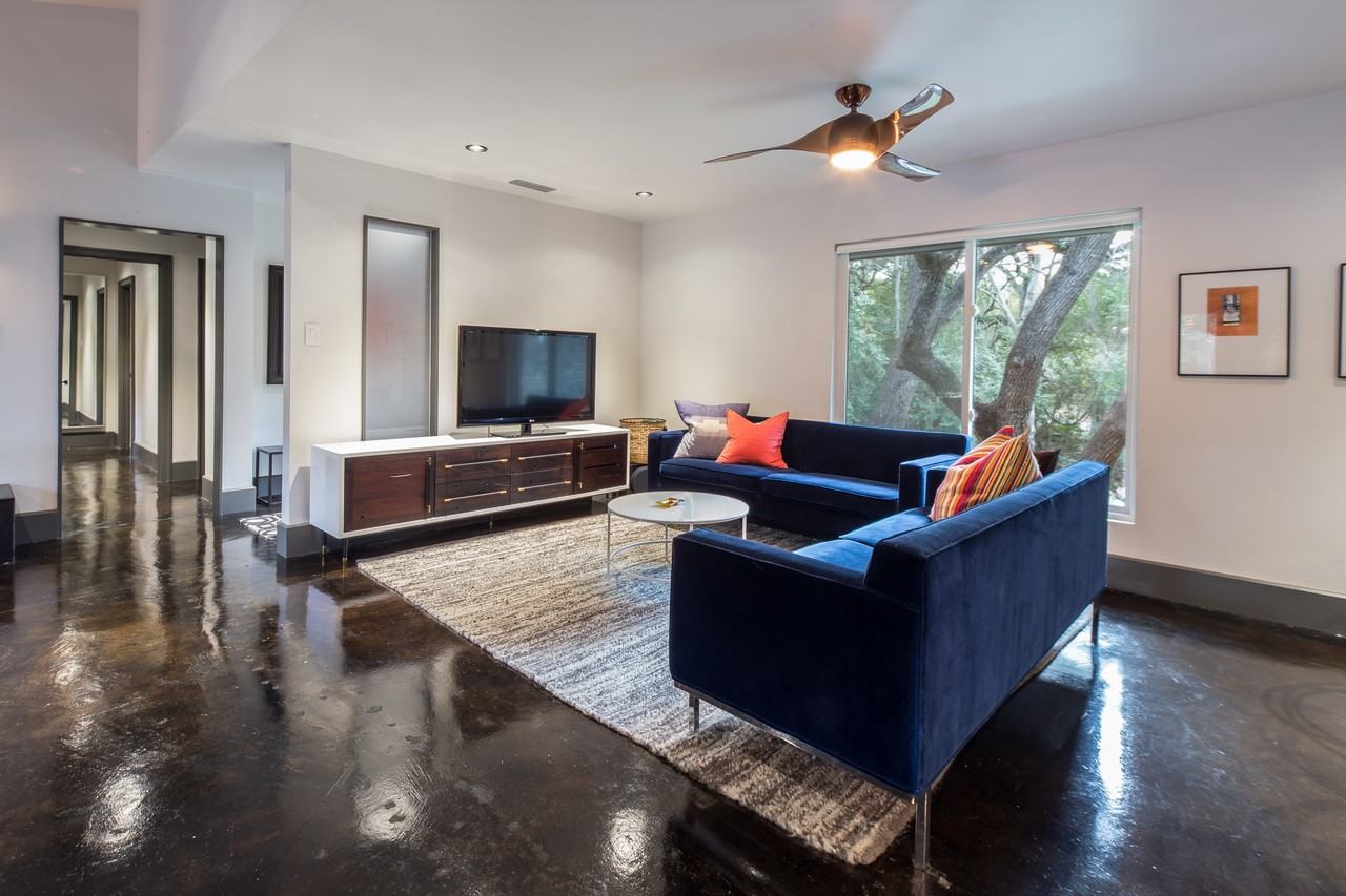 201 Westwood Ter #NA - Photo 3 of 11