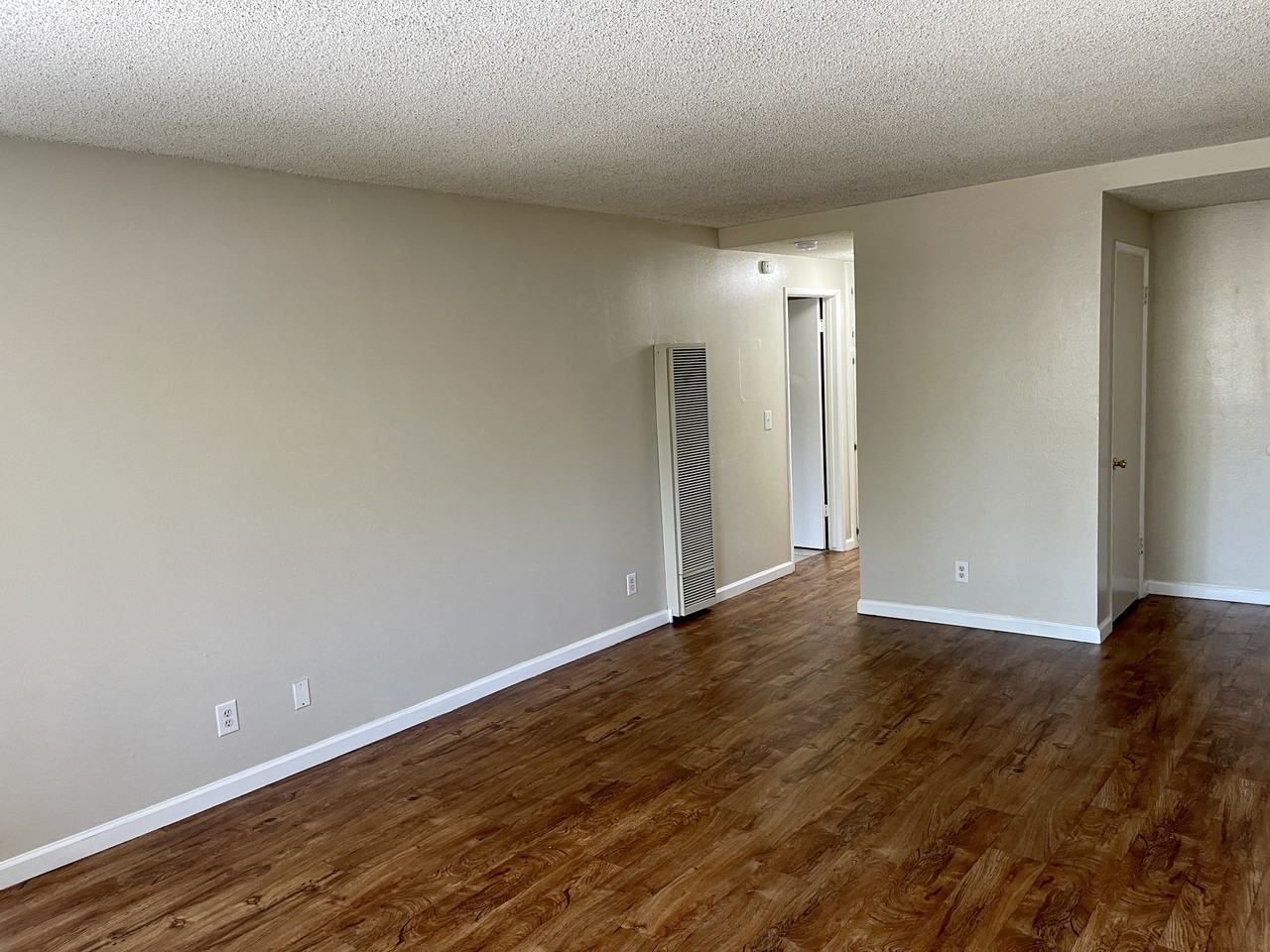 2064 Evergreen St #2064 - Photo 3 of 16