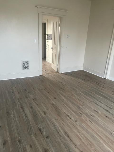 1801 Whitesboro St - Photo 4 of 5