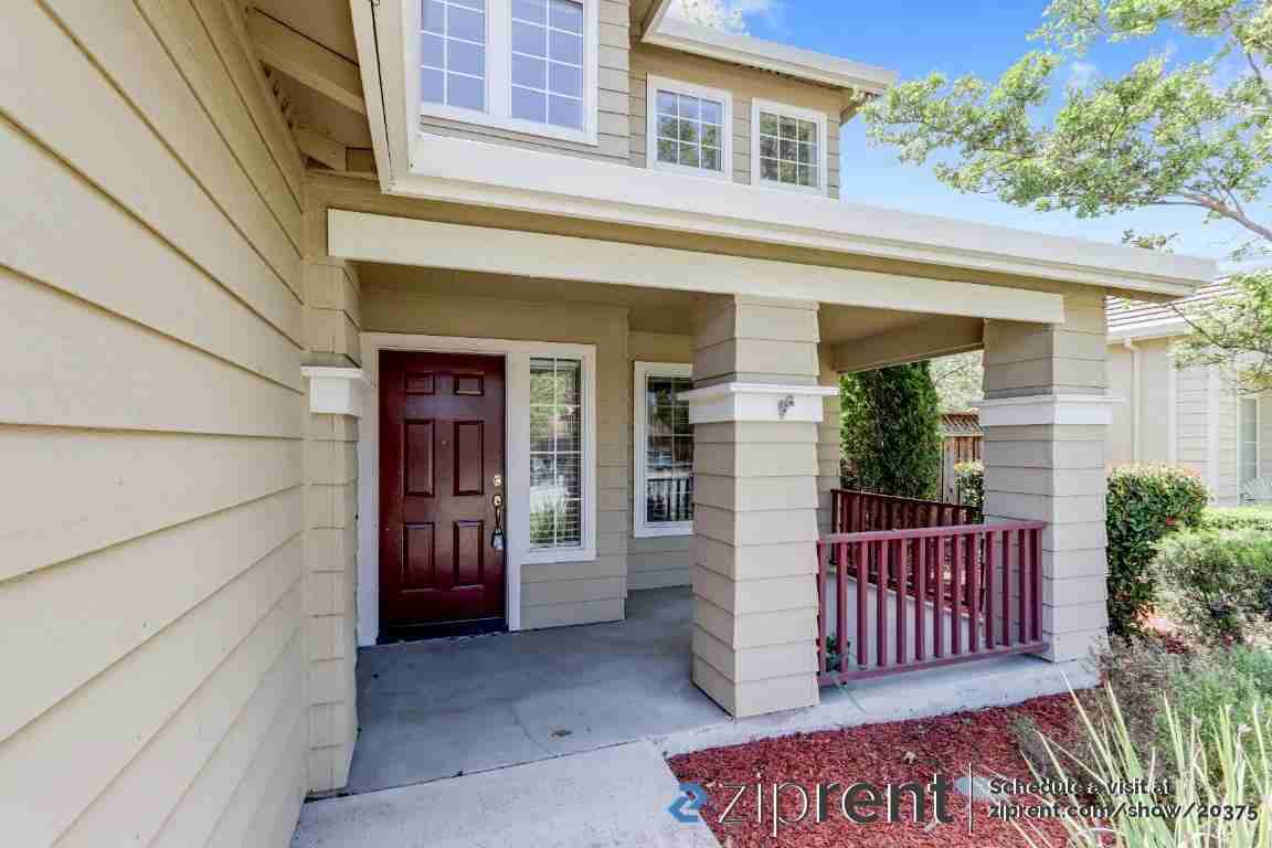 1260 Longmeadow Dr - Photo 2 of 21