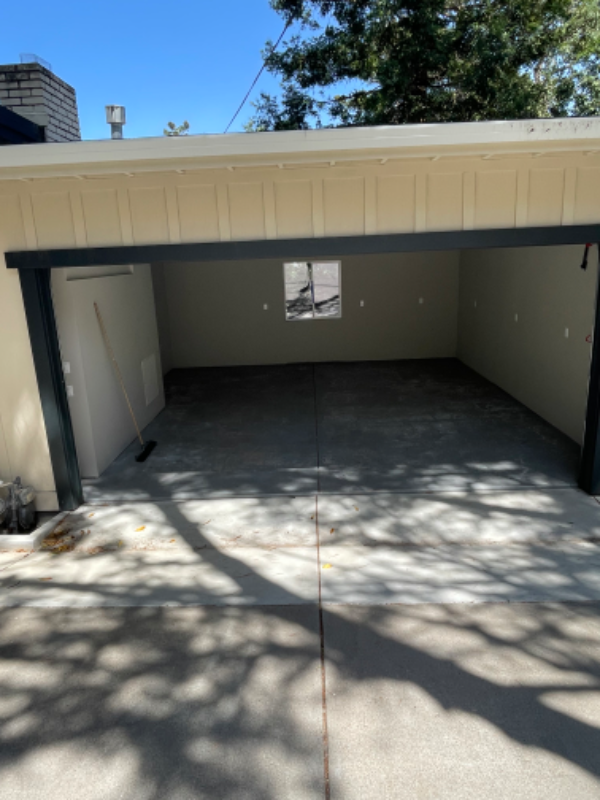 226 Soledad Dr - Photo 2 of 24