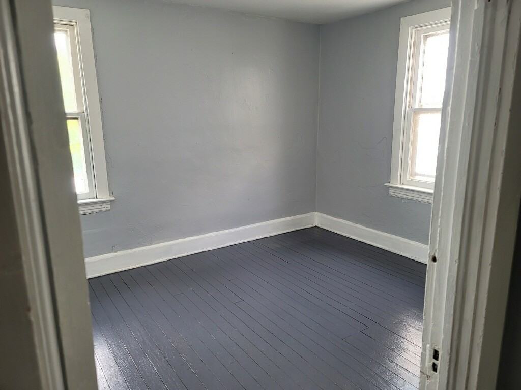 744 W King St #1 - Photo 6 of 10