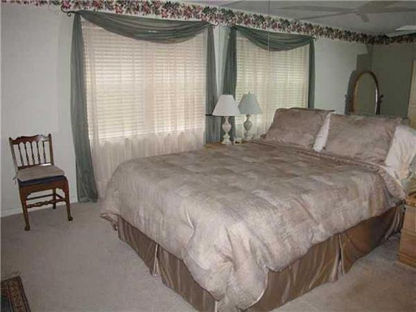 12220 Sag Harbor Court 5 - Photo 3 of 6