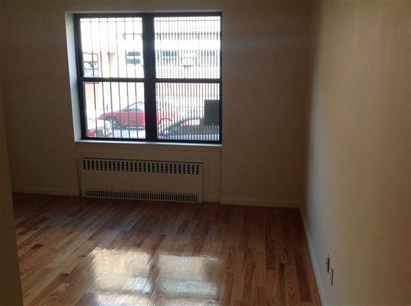 N 6th St and Roebling St - Photo 3 of 8