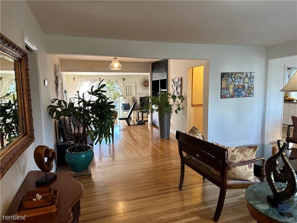 16816 Halper St - Photo 3 of 10