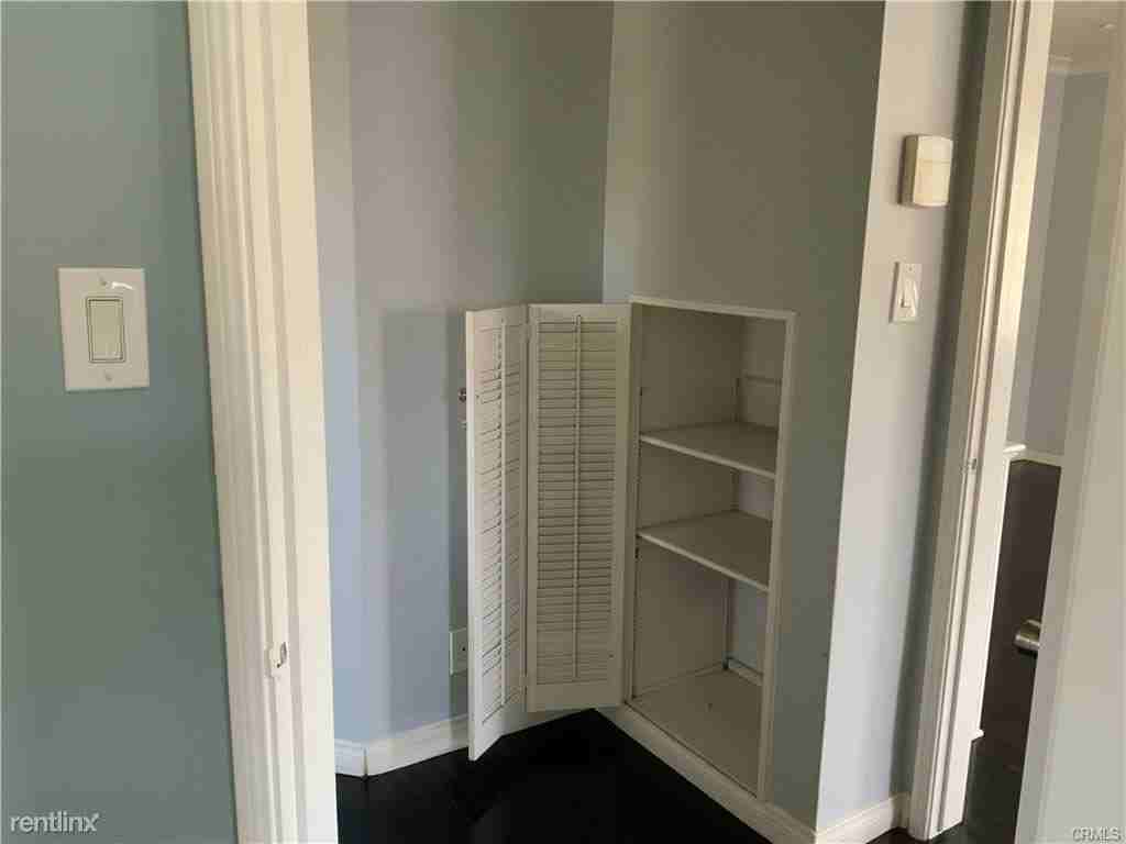 4037 Perlita Ave #D - Photo 2 of 10