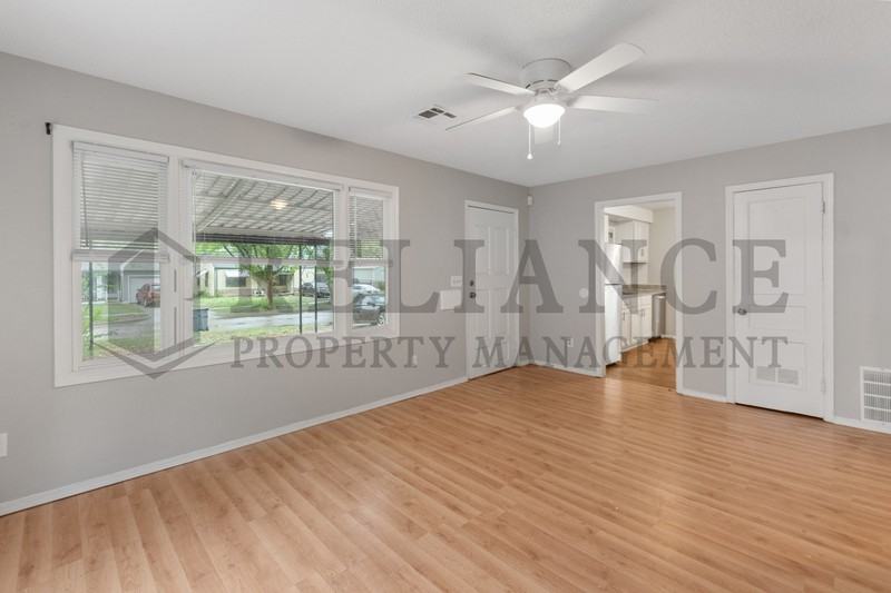 1128 N Estelle Ave - Photo 2 of 25