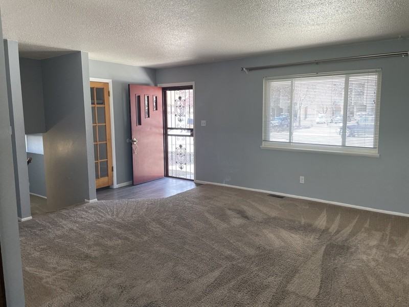 1223 Quivira Dr - Photo 3 of 42