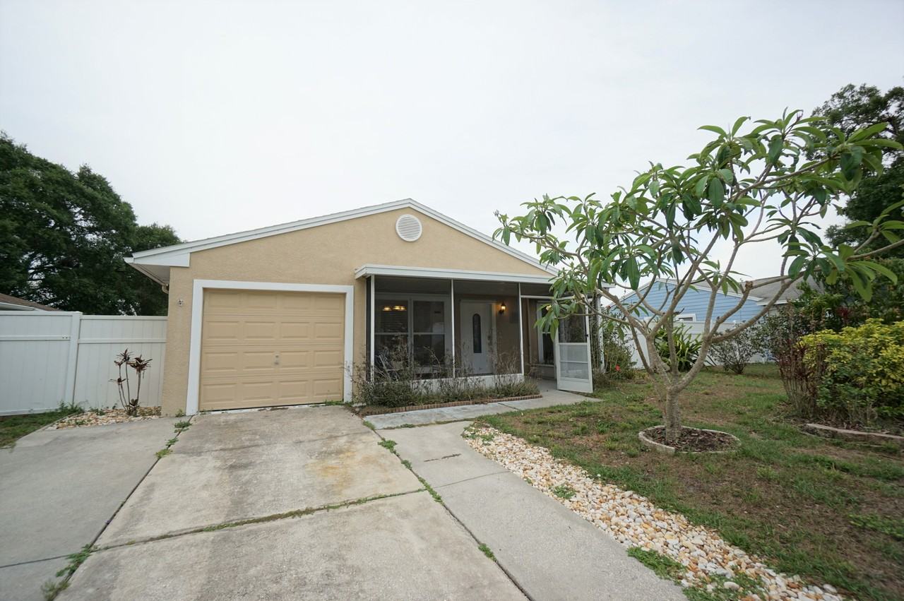 2807 Northcote Dr - Photo 2 of 32