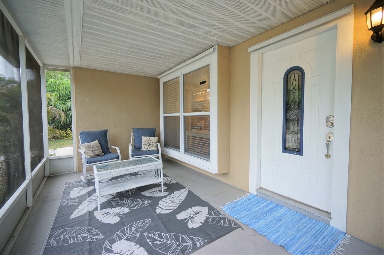 2807 Northcote Dr - Photo 3 of 32