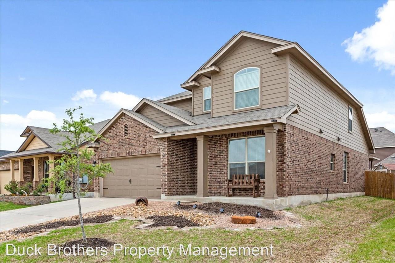 3017 Jackal Dr - Photo 3 of 29