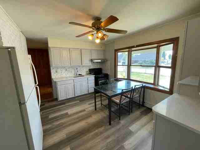 1 Butler Lane - Photo 2 of 11