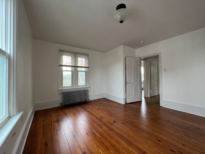 4798 Steele Ave - Photo 3 of 21